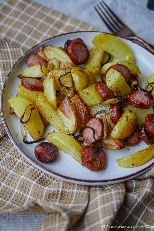 Cabanossi und Kartoffeln
