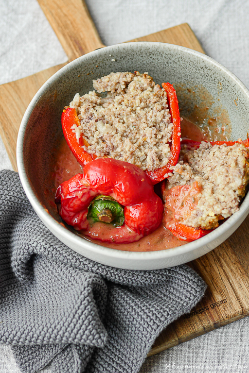 Paprika mit Hackfleisch und Couscous