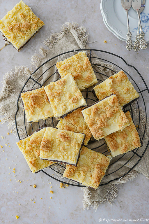 Mohnkuchen mit Streuseln