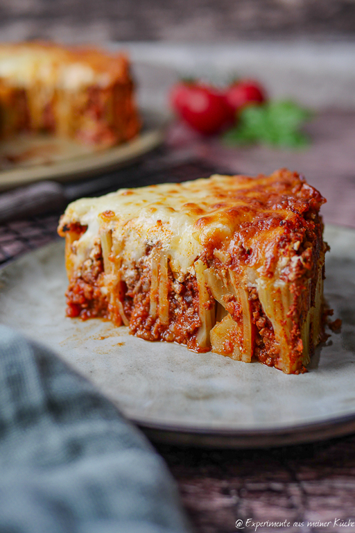 Rigatoni Torte mit Hackfleisch