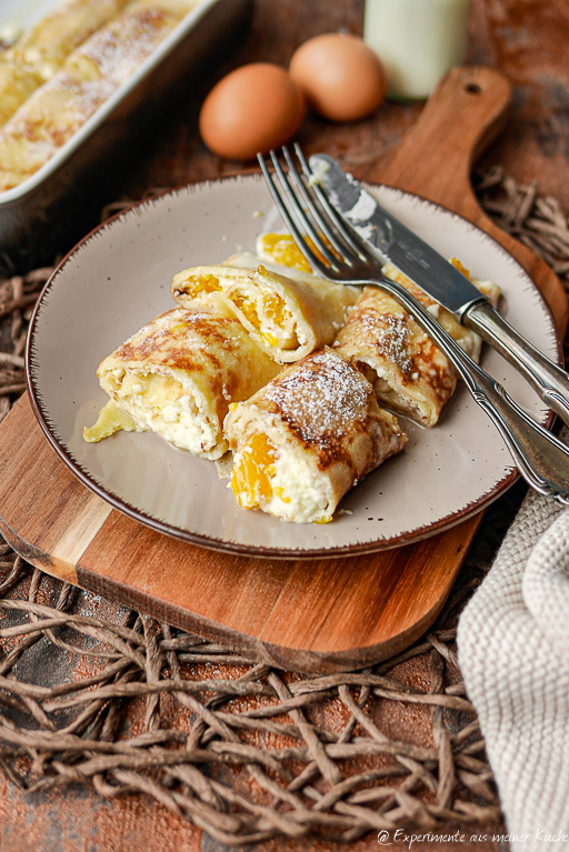 Topfenpalatschinken mit Mandarinen