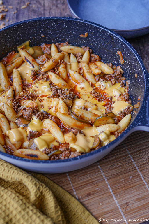 Cheeseburger Pfanne mit Schupfnudeln