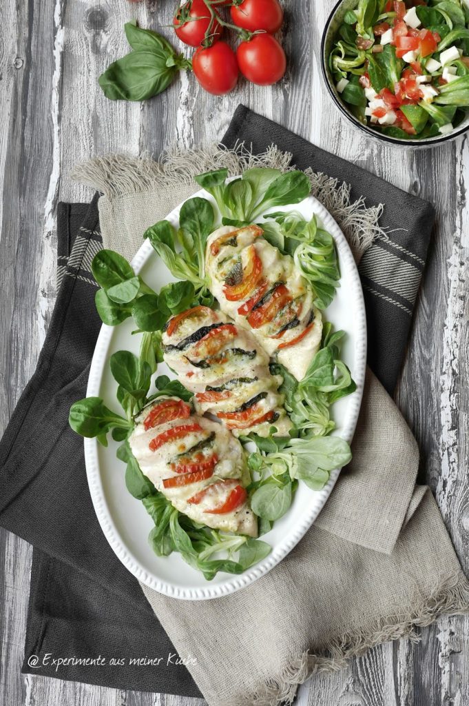 Hähnchenfächer Caprese