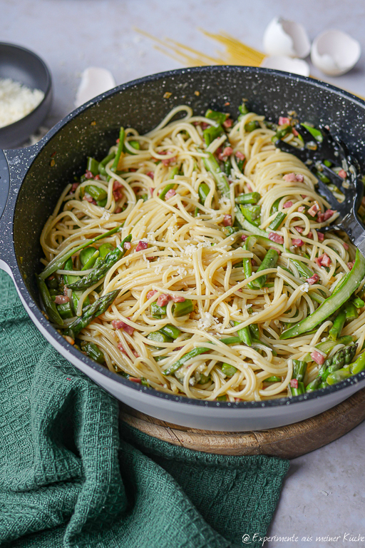 Spargel Carbonara