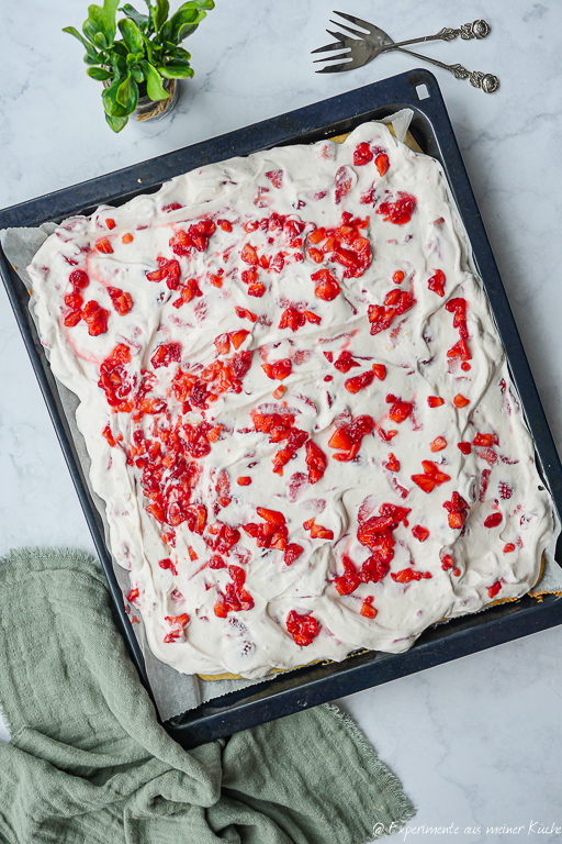 Fantakuchen mit Erdbeeren