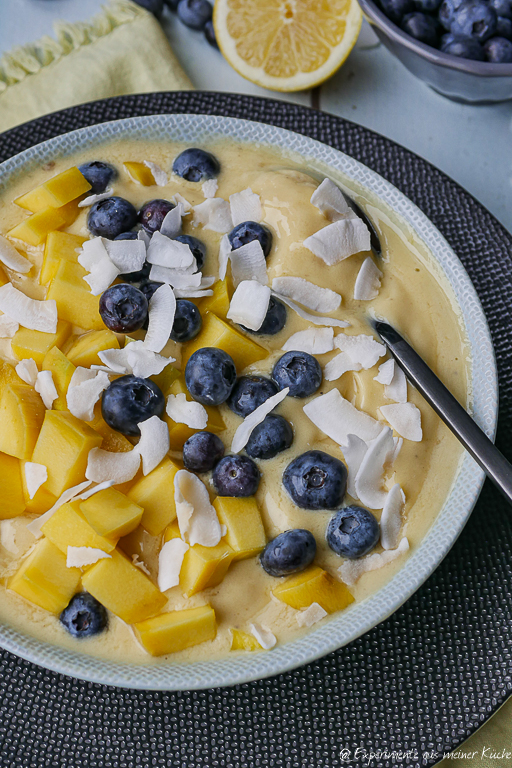 Mango Smoothie Bowl