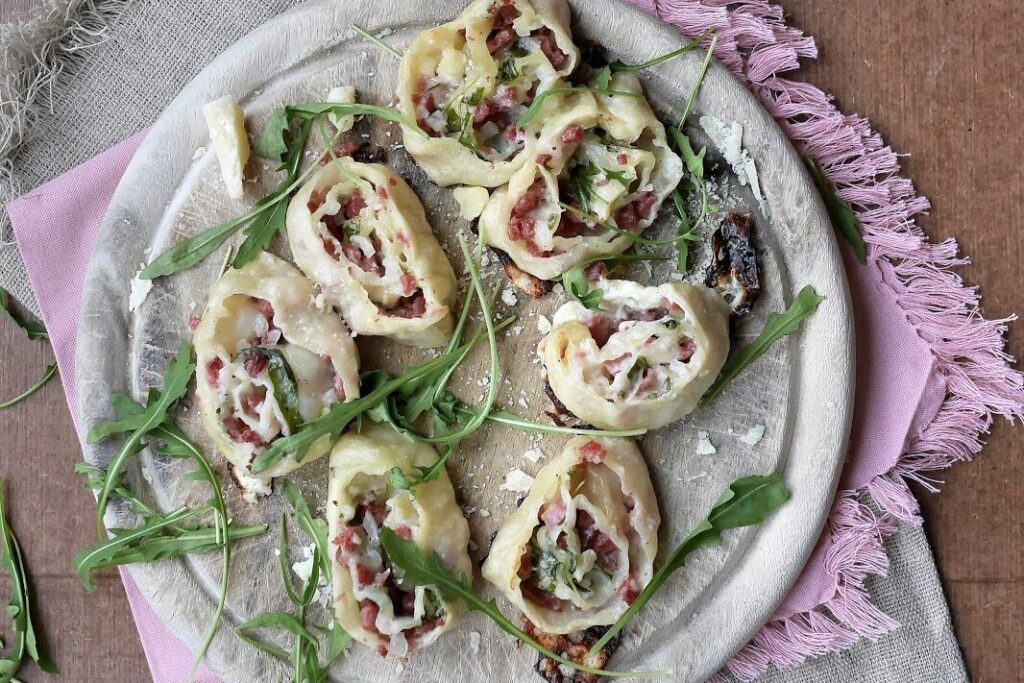 Flammkuchen-Schnecken