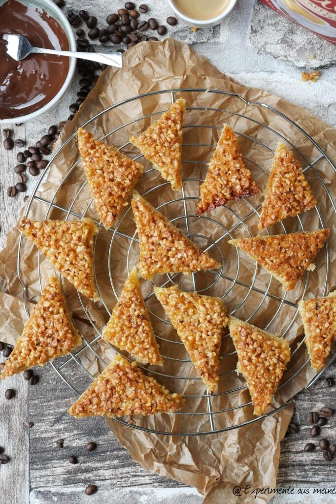 Nussecken mit Kaffee | Backen | Kuchen | Rezept